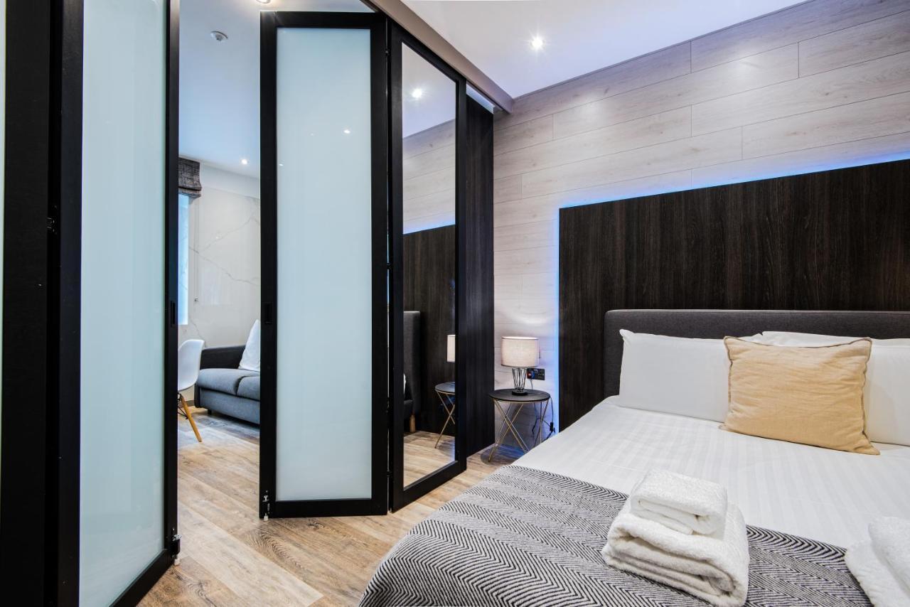 Circlelet Luxury Private Suites Londen Buitenkant foto