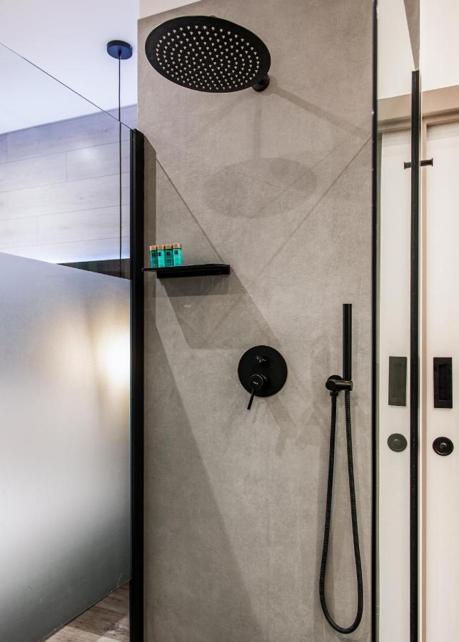 Circlelet Luxury Private Suites Londen Buitenkant foto