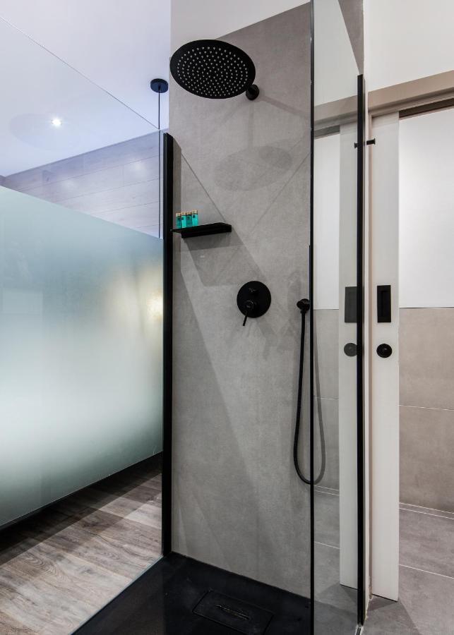 Circlelet Luxury Private Suites Londen Buitenkant foto