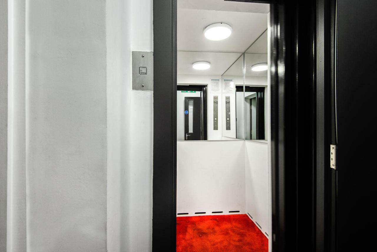 Circlelet Luxury Private Suites Londen Buitenkant foto