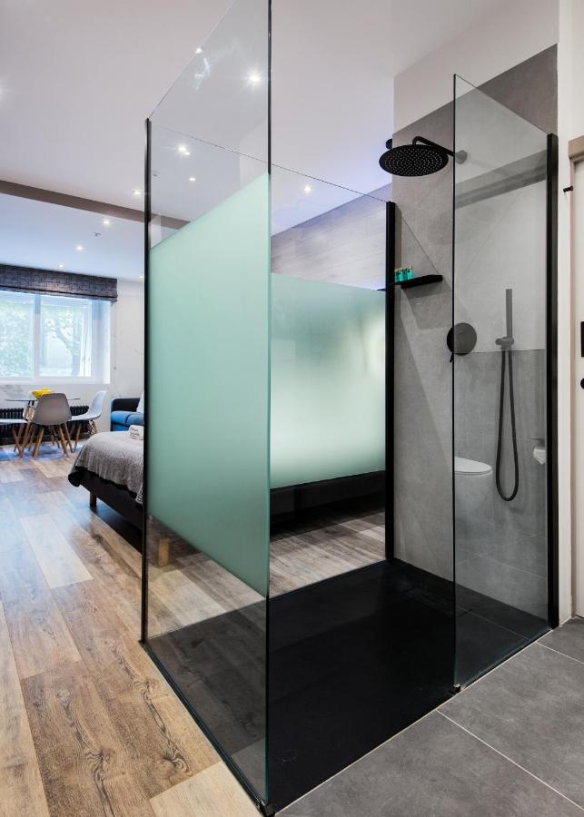 Circlelet Luxury Private Suites Londen Buitenkant foto