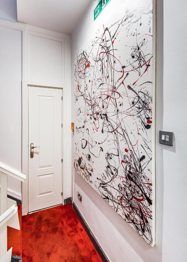 Circlelet Luxury Private Suites Londen Buitenkant foto