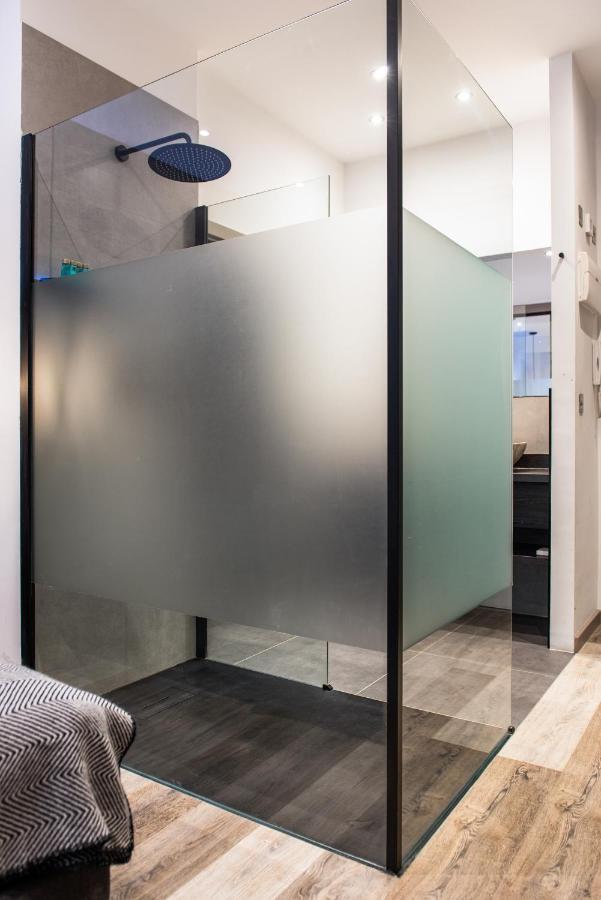 Circlelet Luxury Private Suites Londen Buitenkant foto