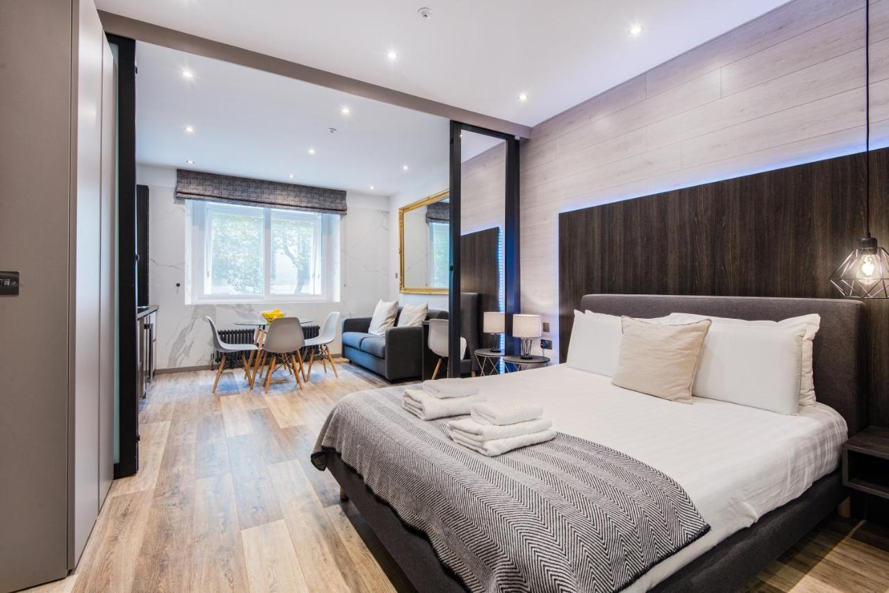 Circlelet Luxury Private Suites Londen Buitenkant foto