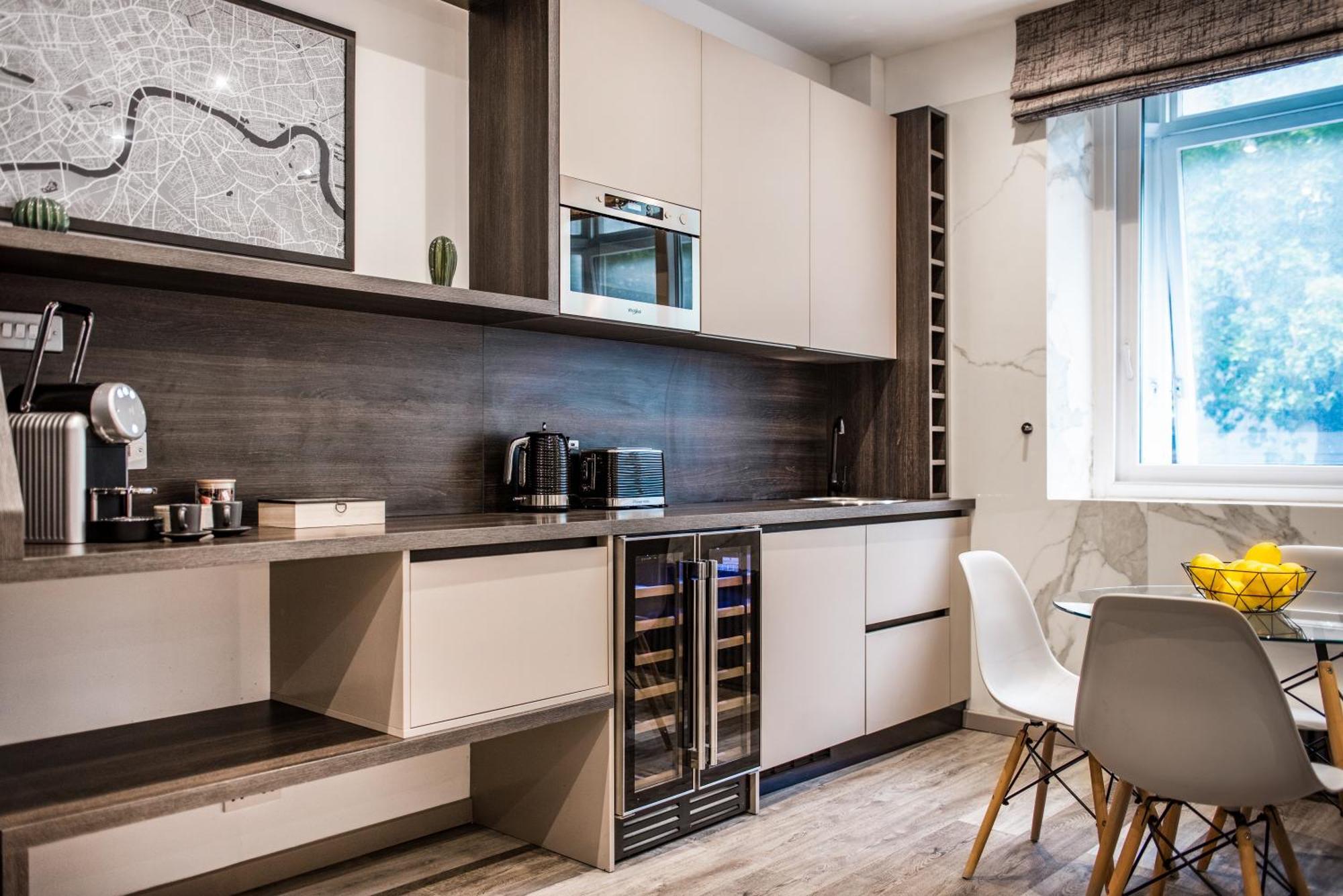Circlelet Luxury Private Suites Londen Buitenkant foto